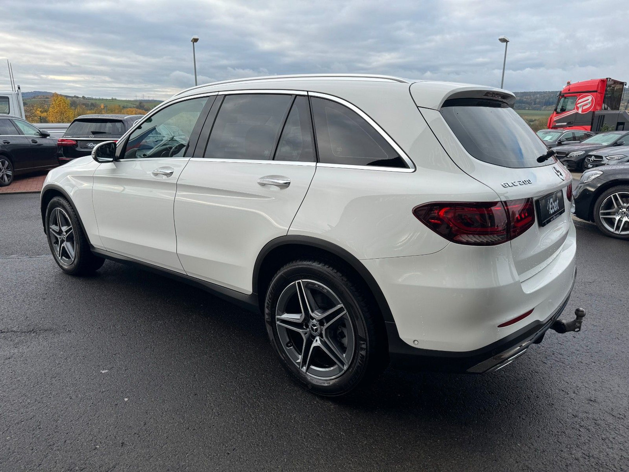 Mercedes-Benz GLC 200 4M AMG+Pano+Distr+StandH+AHK+360+HUD - SUV: bilde 4 Mercedes-Benz GLC 200 4M AMG+Pano+Distr+StandH+AHK+360+HUD - SUV: bilde 4