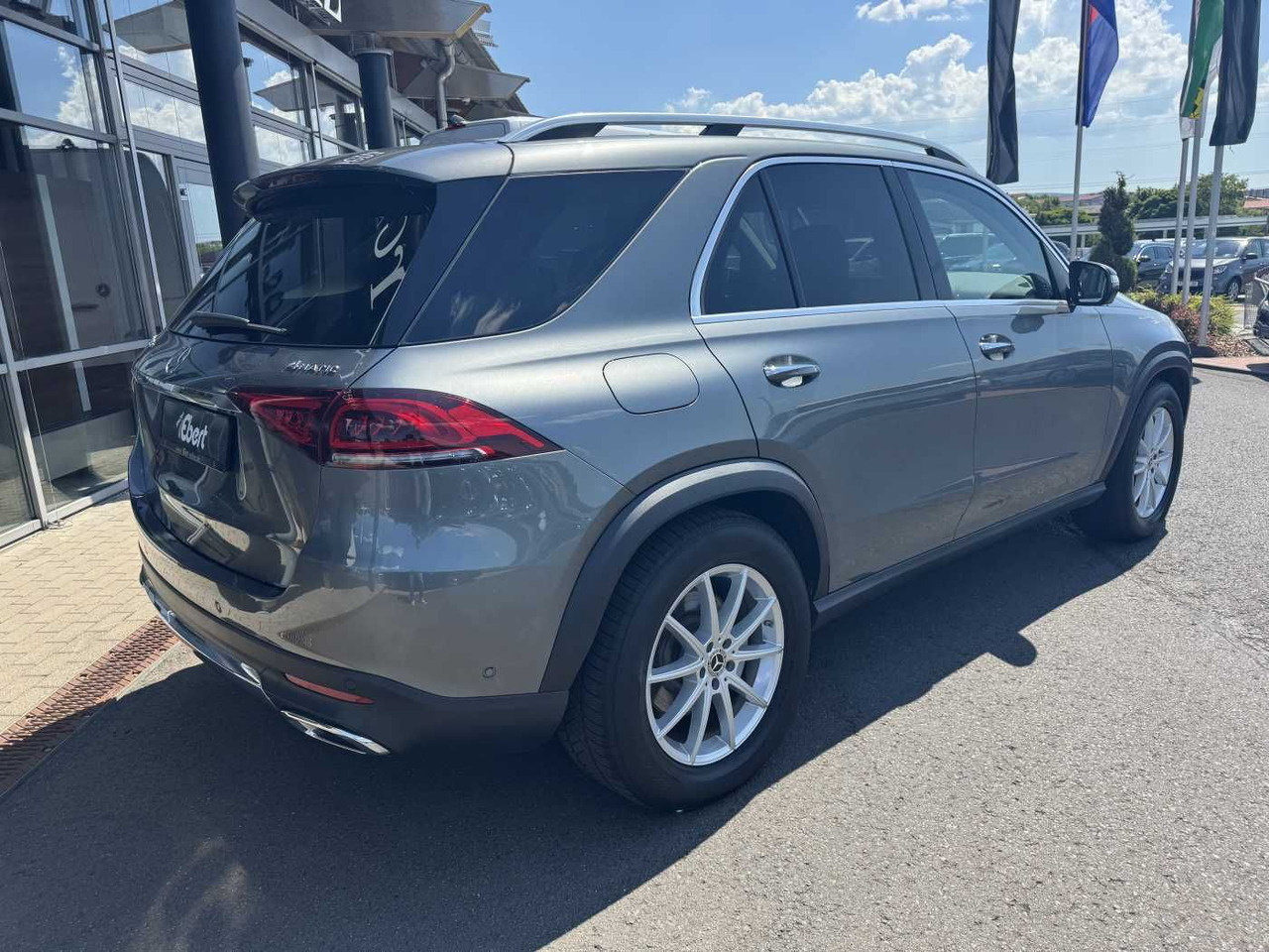 Mercedes-Benz GLE 350de 4M AMG+AHK+DistrPlus+HUD+360 - SUV: bilde 4 Mercedes-Benz GLE 350de 4M AMG+AHK+DistrPlus+HUD+360 - SUV: bilde 4