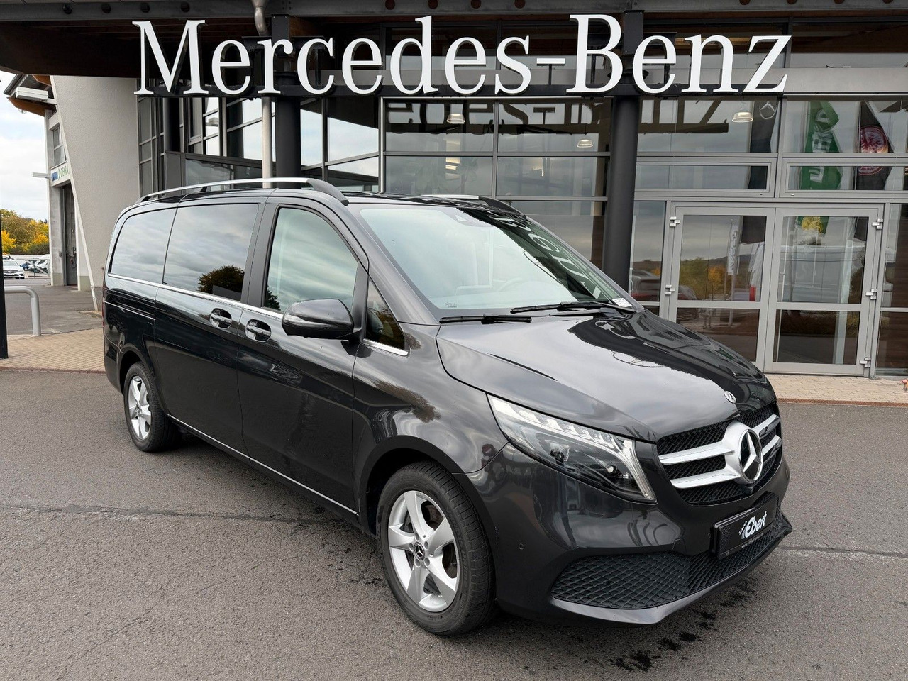 Mercedes-Benz V 250 AVANTGARDE ED AHK Tisch 6Sitze - Stasjonsvogn: bilde 1 Mercedes-Benz V 250 AVANTGARDE ED AHK Tisch 6Sitze - Stasjonsvogn: bilde 1