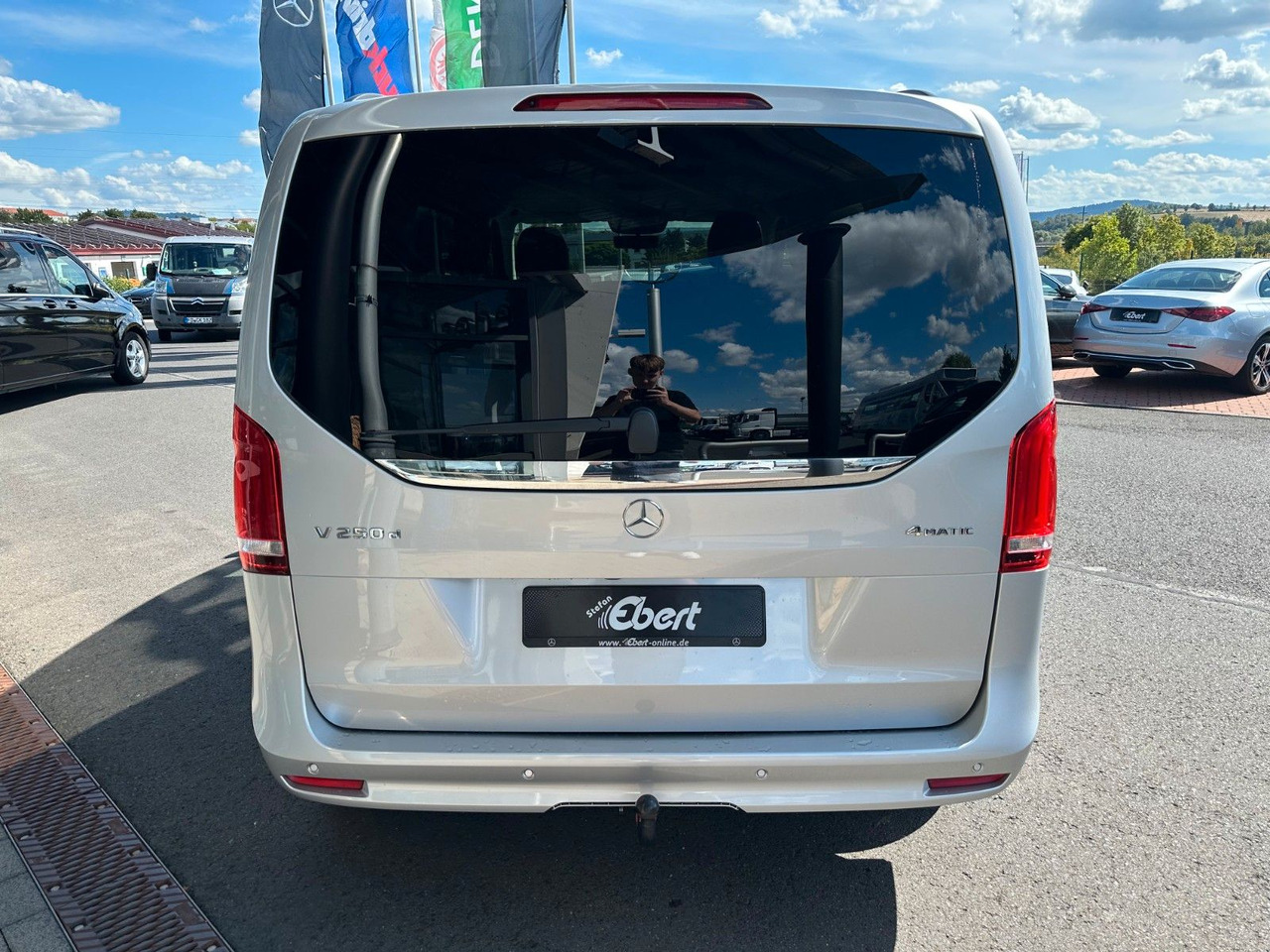 Mercedes-Benz V 250 EDITION 4MATIC Kompakt Liege-Paket AHK2,5t - Stasjonsvogn: bilde 5 Mercedes-Benz V 250 EDITION 4MATIC Kompakt Liege-Paket AHK2,5t - Stasjonsvogn: bilde 5
