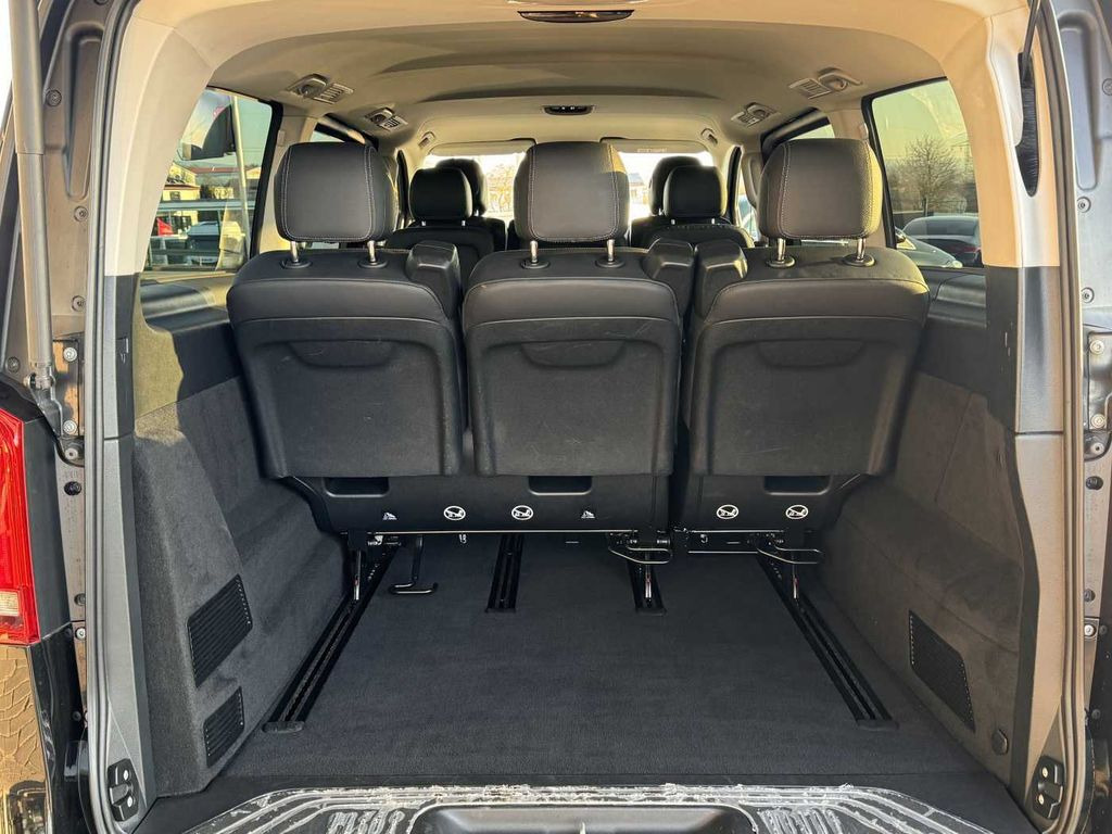 Personenbil Mercedes-Benz V 300 d AVA 4MATIC 3430 DISTRONIC AHK2,5 360: bilde 6