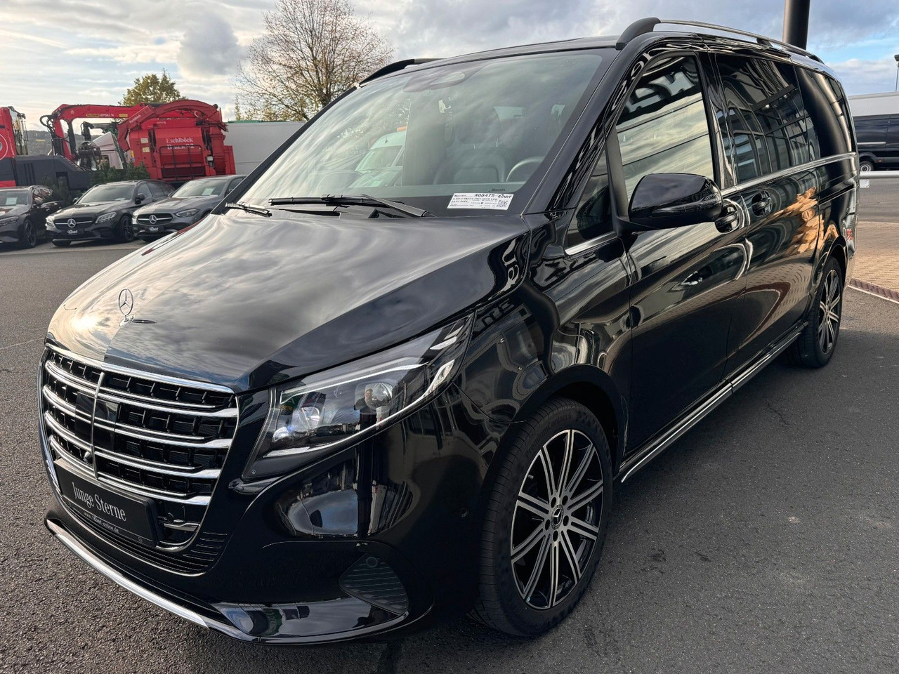 Mercedes-Benz V 300 d EXCLUSIVE AIRMATIC AHK2,5 Standheiz - Stasjonsvogn: bilde 3 Mercedes-Benz V 300 d EXCLUSIVE AIRMATIC AHK2,5 Standheiz - Stasjonsvogn: bilde 3