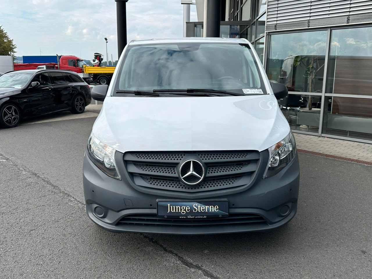 Mercedes-Benz Vito 116 CDI Extralang Klima Kamera SHZ - Små varebil: bilde 1 Mercedes-Benz Vito 116 CDI Extralang Klima Kamera SHZ - Små varebil: bilde 1