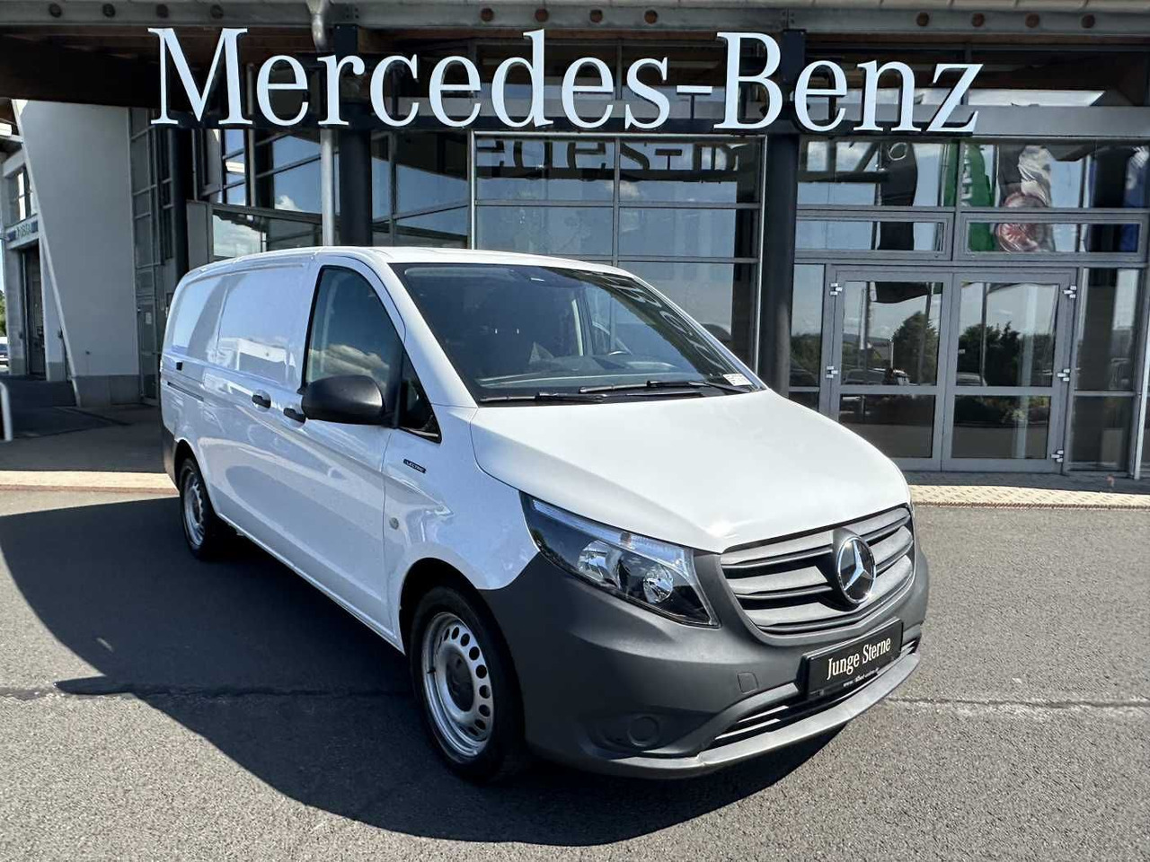 Mercedes-Benz eVito 112 Klima Kamera Navi SHZ Tempomat - Små varebil, Elektrisk varebil: bilde 1 Mercedes-Benz eVito 112 Klima Kamera Navi SHZ Tempomat - Små varebil, Elektrisk varebil: bilde 1