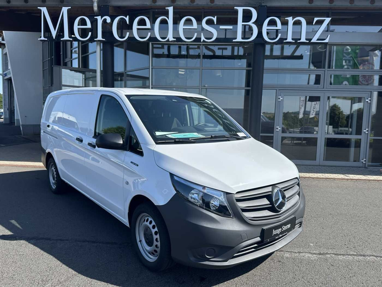 Mercedes-Benz eVito 112 Klima Kamera Navi SHZ Tempomat - Små varebil, Elektrisk varebil: bilde 1 Mercedes-Benz eVito 112 Klima Kamera Navi SHZ Tempomat - Små varebil, Elektrisk varebil: bilde 1