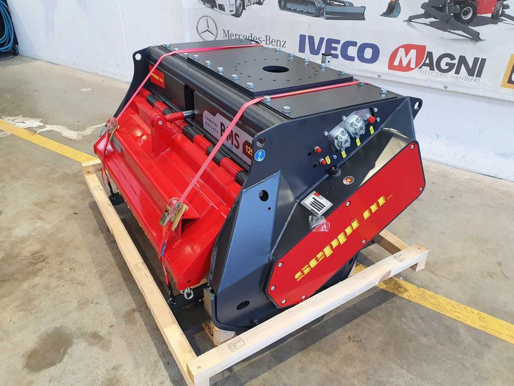 Seppi M. BMS 125 / 13-30t /Forstmulcher/lagernd! Seppi M. BMS 125 / 13-30t /Forstmulcher/lagernd! - Krattknuser: bilde 3 Seppi M. BMS 125 / 13-30t /Forstmulcher/lagernd! Seppi M. BMS 125 / 13-30t /Forstmulcher/lagernd! - Krattknuser: bilde 3