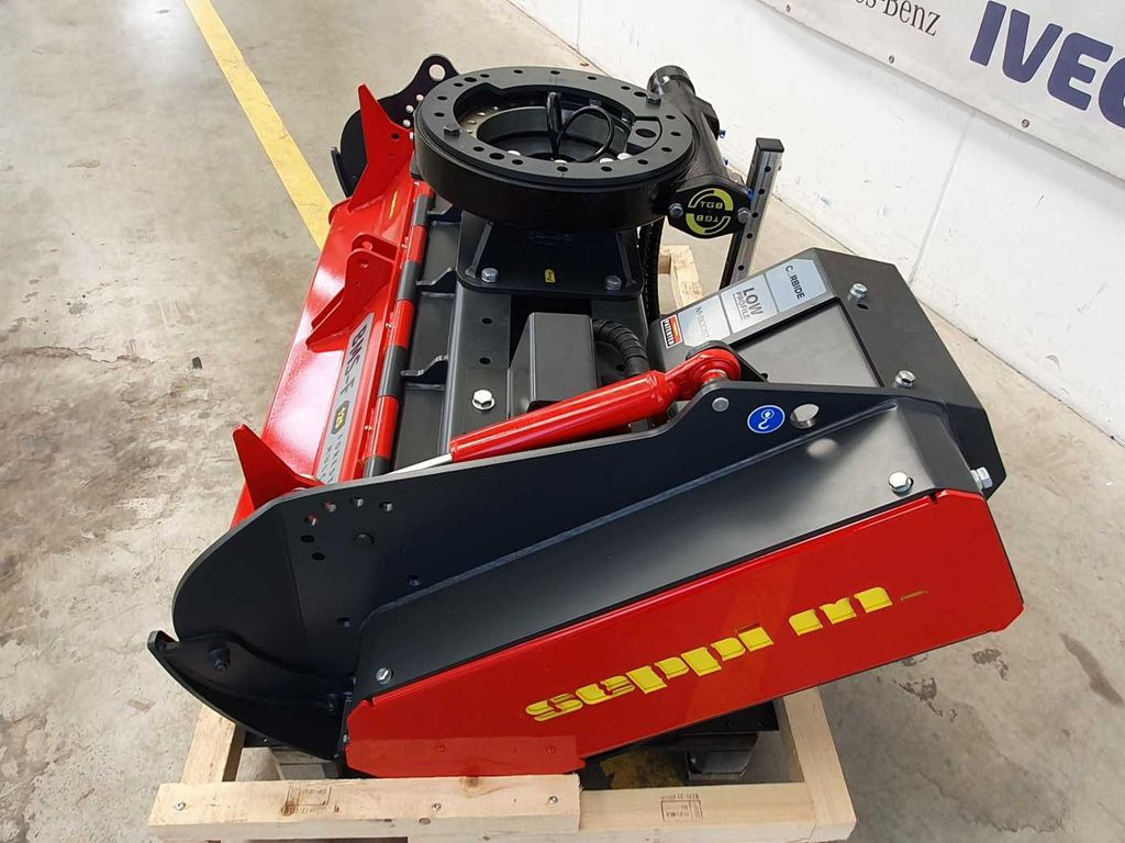 Seppi M. BMS-F 125 Forstmulcher 10-20t Drehmotor Seppi M. BMS-F 125 Forstmulcher 10-20t Drehmotor - Krattknuser: bilde 4 Seppi M. BMS-F 125 Forstmulcher 10-20t Drehmotor Seppi M. BMS-F 125 Forstmulcher 10-20t Drehmotor - Krattknuser: bilde 4