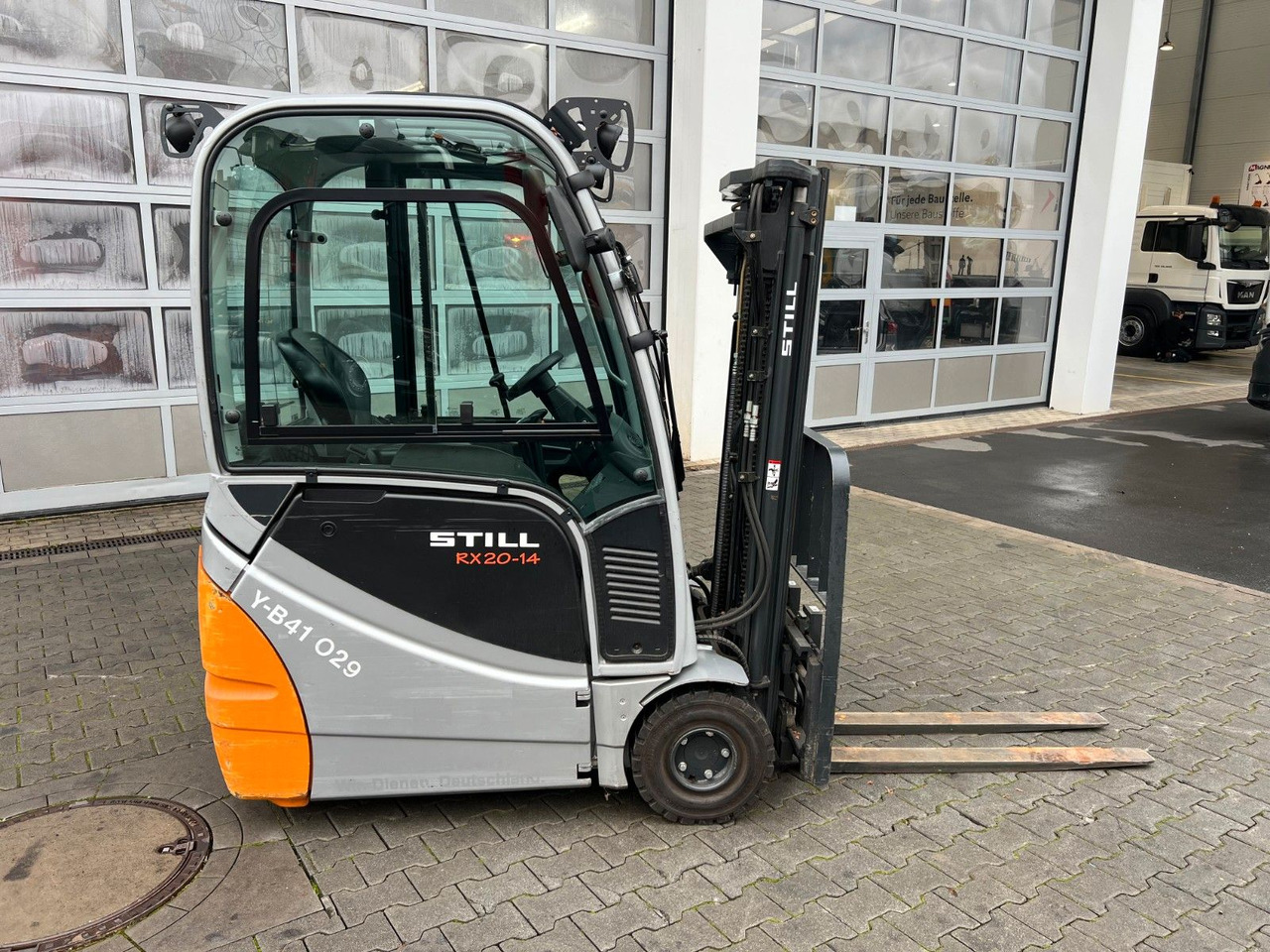 Still RX 20-14 / Triplex: 4,3m / nur 1.212h! / SS - El-truck: bilde 3 Still RX 20-14 / Triplex: 4,3m / nur 1.212h! / SS - El-truck: bilde 3