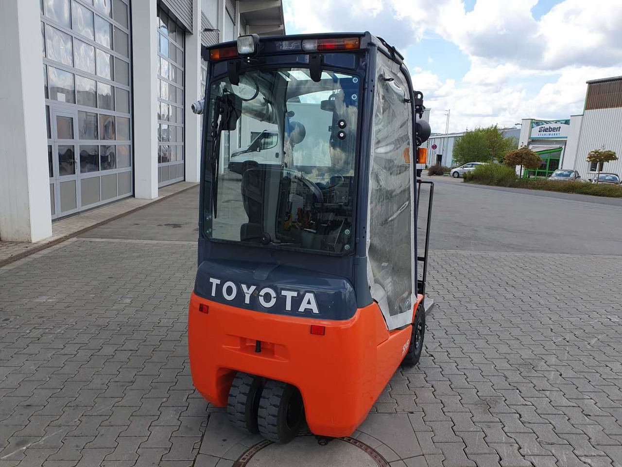 Toyota 8FBET15 / Triplex: 4.30m / nur 393h! / SS - El-truck: bilde 4 Toyota 8FBET15 / Triplex: 4.30m / nur 393h! / SS - El-truck: bilde 4