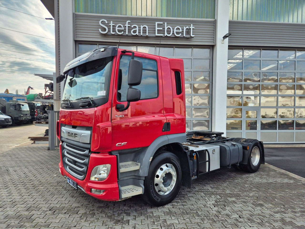 DAF CF 450 FT 4x2 Hydraulik Alu-Felgen - Trekkvogn: bilde 1 DAF CF 450 FT 4x2 Hydraulik Alu-Felgen - Trekkvogn: bilde 1