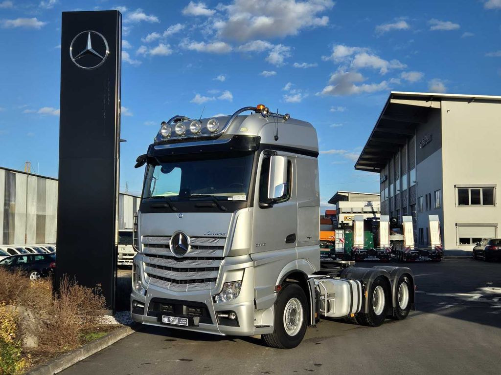 Mercedes-Benz Actros 2658 LS 6x4 Turbo Retarder 120t BigSpace - Trekkvogn: bilde 1 Mercedes-Benz Actros 2658 LS 6x4 Turbo Retarder 120t BigSpace - Trekkvogn: bilde 1