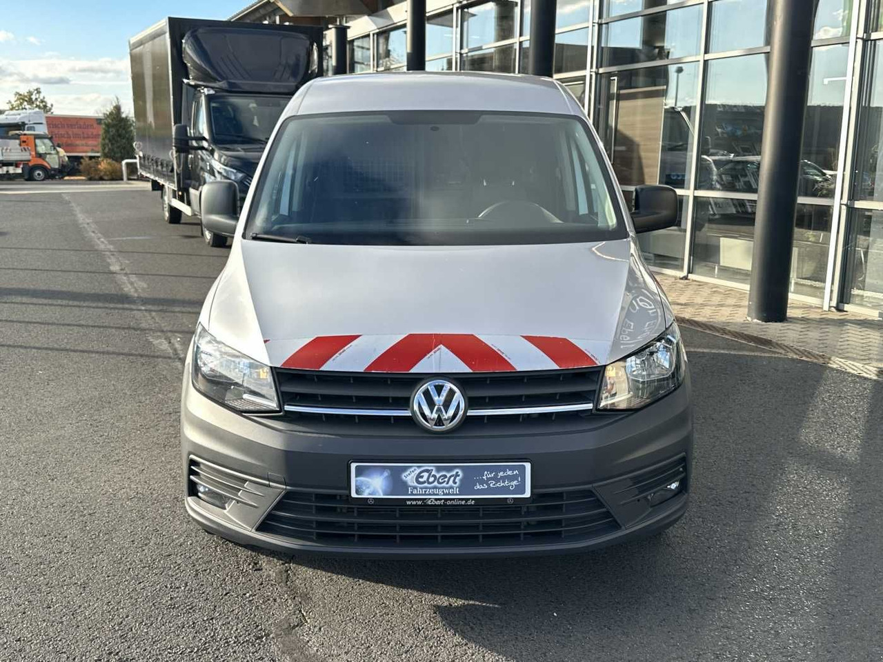Volkswagen Caddy 1.6 TDI Klima Navi 8Räder Trennwand klappb - Små varebil: bilde 2 Volkswagen Caddy 1.6 TDI Klima Navi 8Räder Trennwand klappb - Små varebil: bilde 2