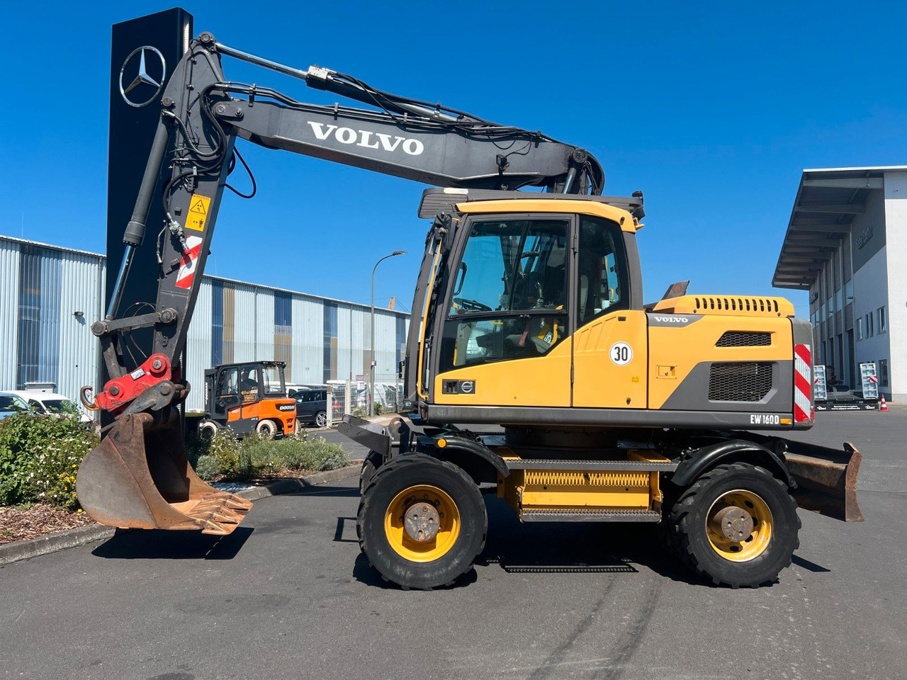 Volvo EW160D / 2014 / 1xTieflöffel / Forstschutzgitter - Hjulgraver: bilde 2 Volvo EW160D / 2014 / 1xTieflöffel / Forstschutzgitter - Hjulgraver: bilde 2