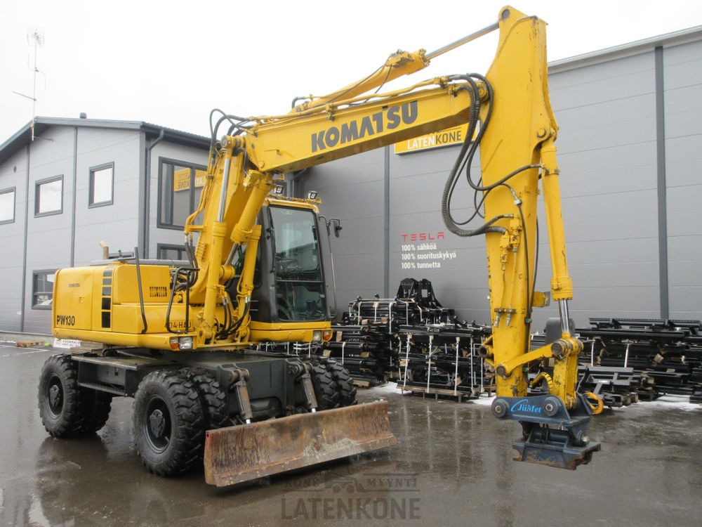 Komatsu PW130-6 Pyöräalustainen kaivinkone - Hjulgraver: bilde 2 Komatsu PW130-6 Pyöräalustainen kaivinkone - Hjulgraver: bilde 2