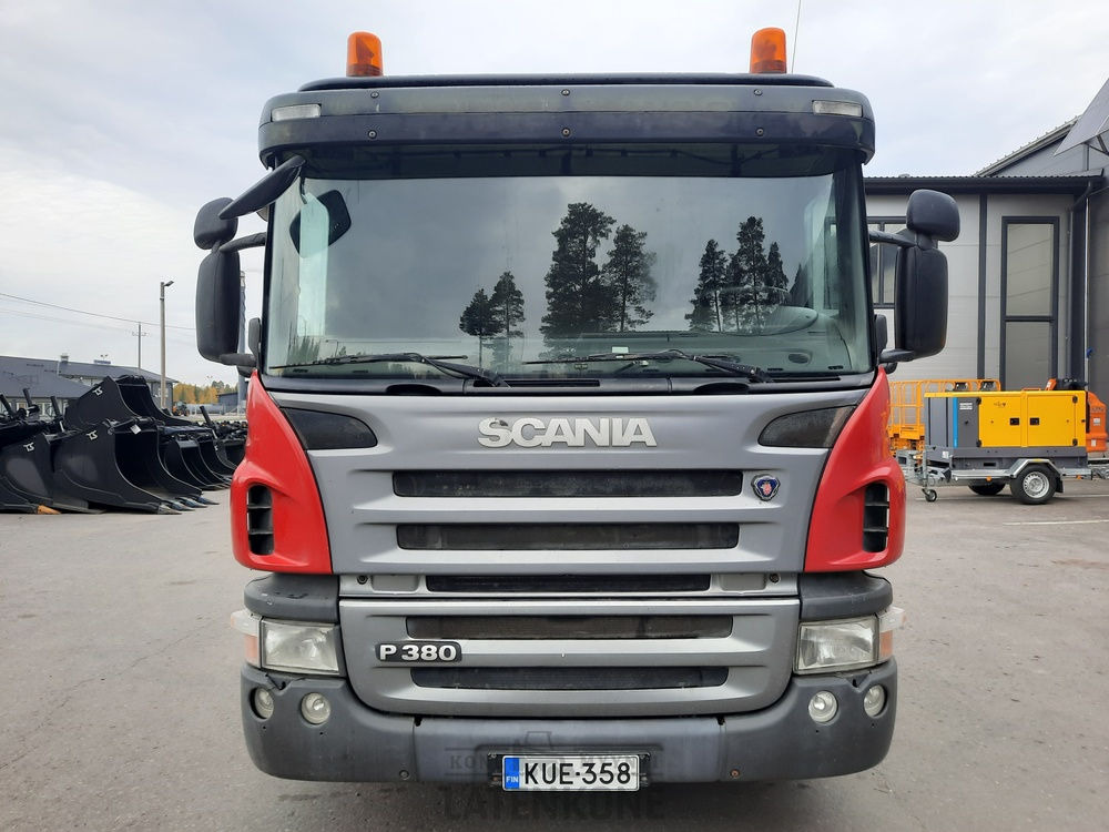 Scania P380 8x2 koneenkuljetusauto - Transporter lastebil: bilde 4 Scania P380 8x2 koneenkuljetusauto - Transporter lastebil: bilde 4