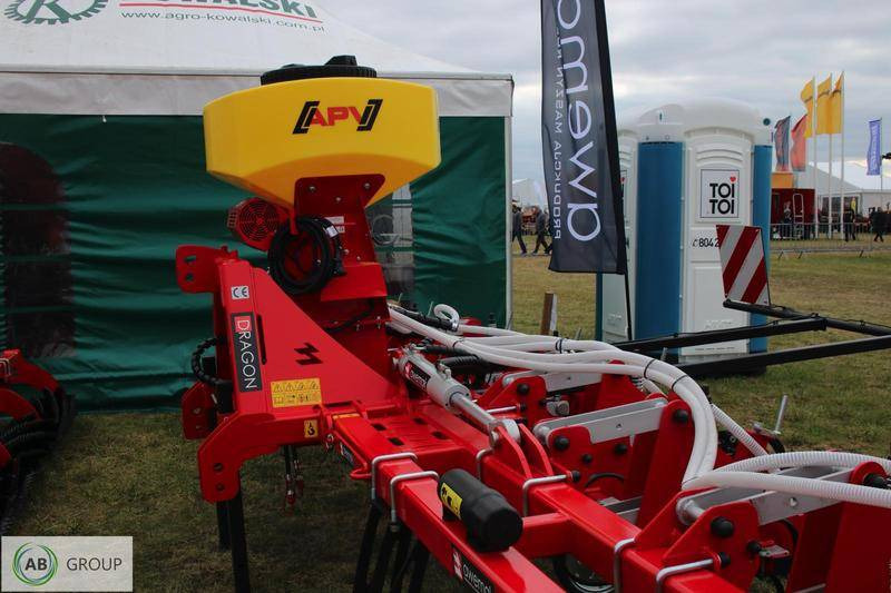 Awemak DRAGON TP 9 hydraulic folding inter-row cultivator - Jordforbedring maskin: bilde 5 Awemak DRAGON TP 9 hydraulic folding inter-row cultivator - Jordforbedring maskin: bilde 5