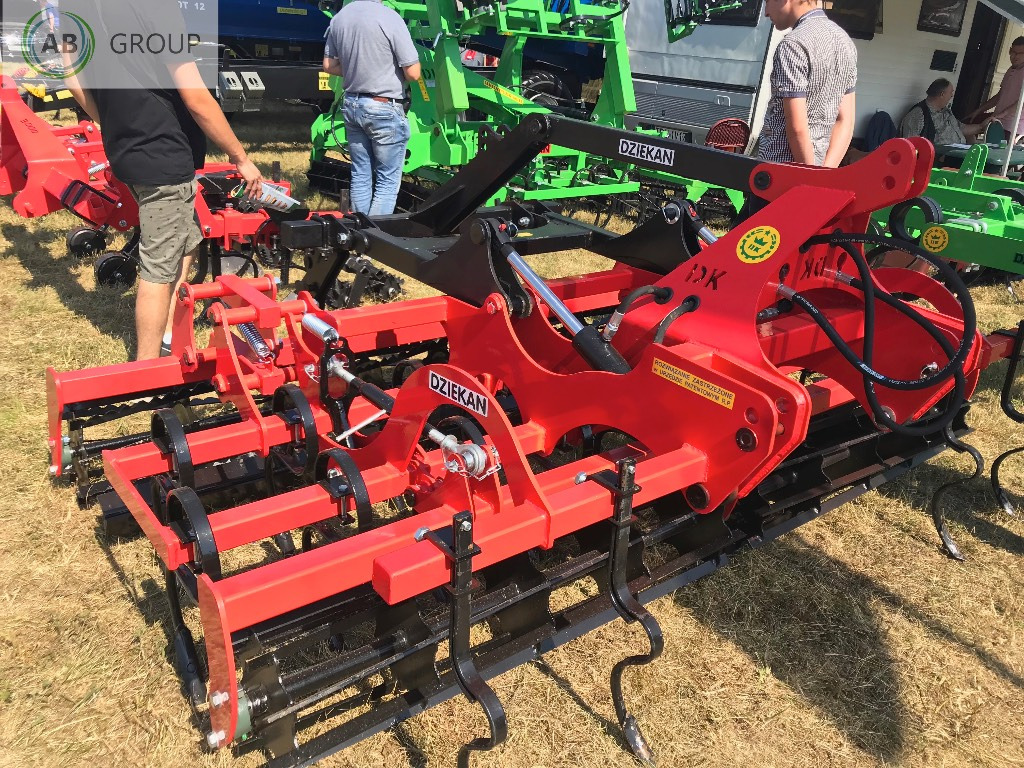 Dziekan seedbed combination REX 2.7 m AUSR27H2 - Kultivator: bilde 1 Dziekan seedbed combination REX 2.7 m AUSR27H2 - Kultivator: bilde 1