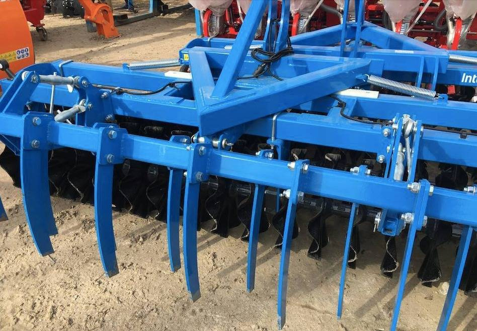 Inter-Tech front disc cultivator 2.5 m with flat bar drag BAP01 - ON STOCK - Skålharv: bilde 5 Inter-Tech front disc cultivator 2.5 m with flat bar drag BAP01 - ON STOCK - Skålharv: bilde 5