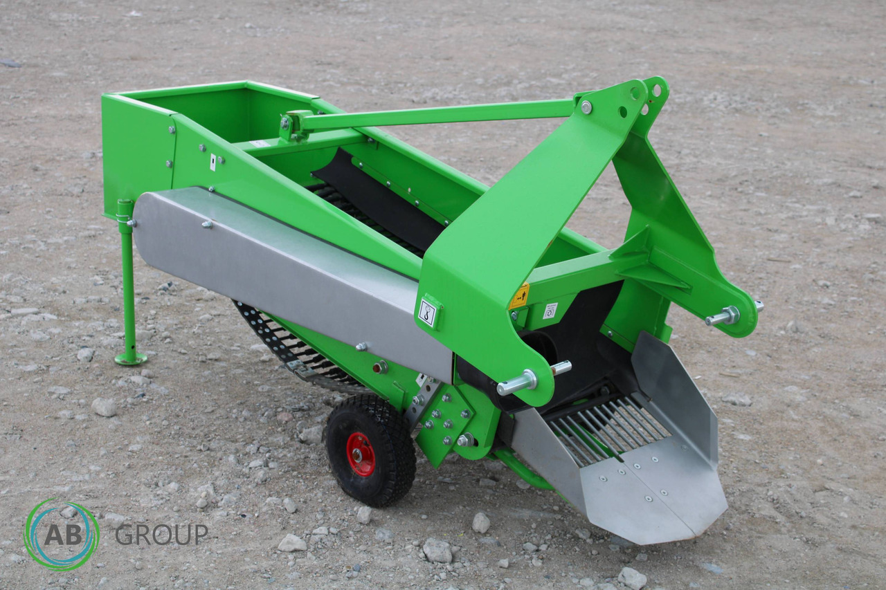 Single-row conveyor potato digger Bomet Upus Z656 - Potethøster: bilde 1 Single-row conveyor potato digger Bomet Upus Z656 - Potethøster: bilde 1