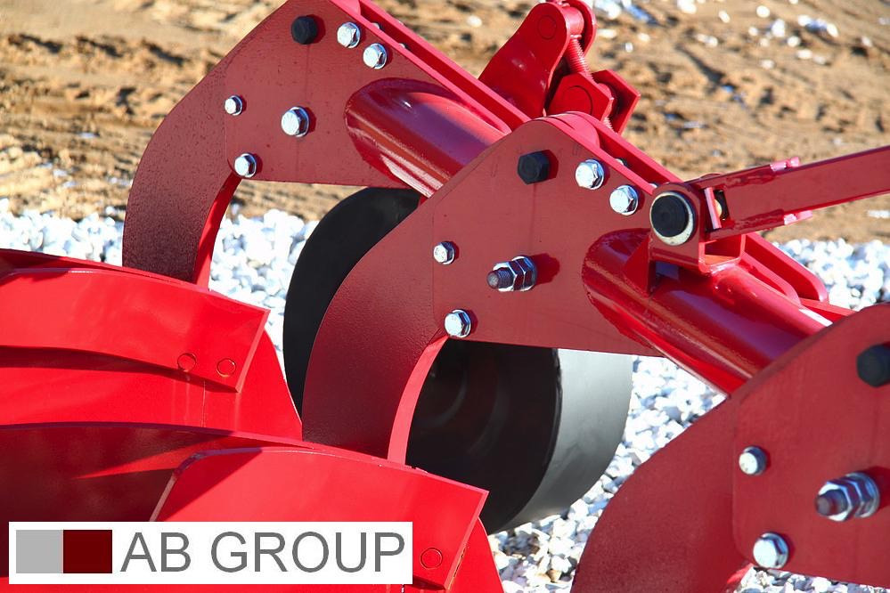 Wirax mounted 3-beams plough - Plog: bilde 4 Wirax mounted 3-beams plough - Plog: bilde 4