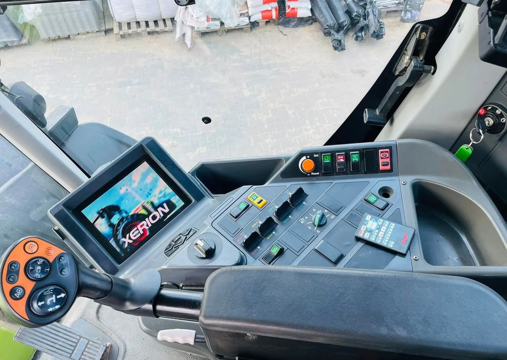 Traktor Claas 3800 TRAC VC: bilde 13