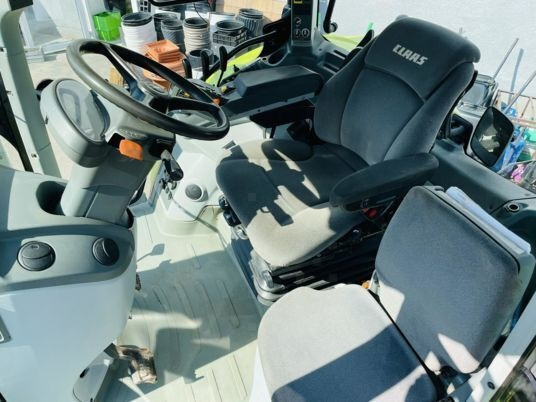 Claas ARION 620 - Traktor: bilde 4 Claas ARION 620 - Traktor: bilde 4