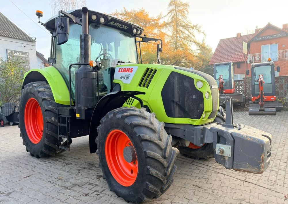 Claas Arion 610 CIS - Traktor: bilde 4 Claas Arion 610 CIS - Traktor: bilde 4