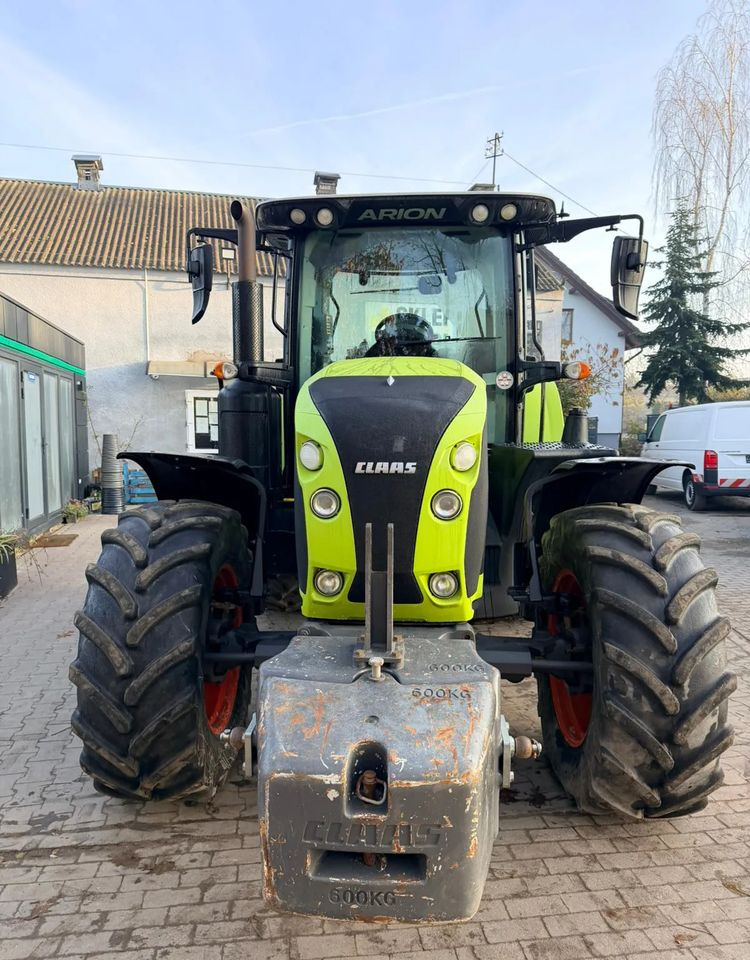 Claas Arion 610 CIS - Traktor: bilde 2 Claas Arion 610 CIS - Traktor: bilde 2