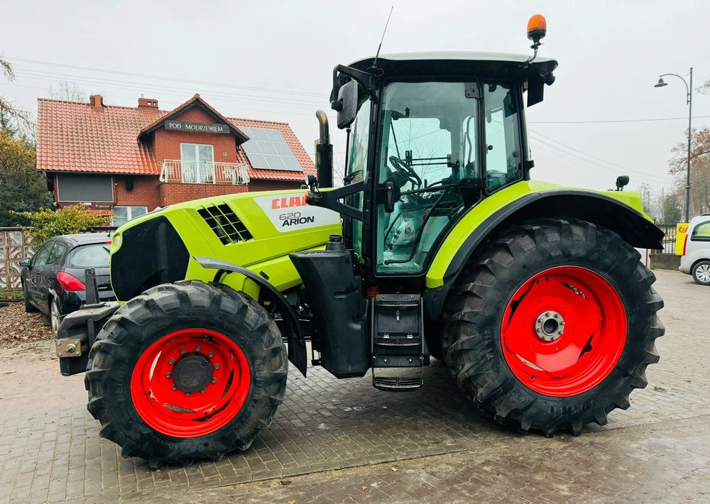 Claas Arion 620 - Traktor: bilde 3 Claas Arion 620 - Traktor: bilde 3