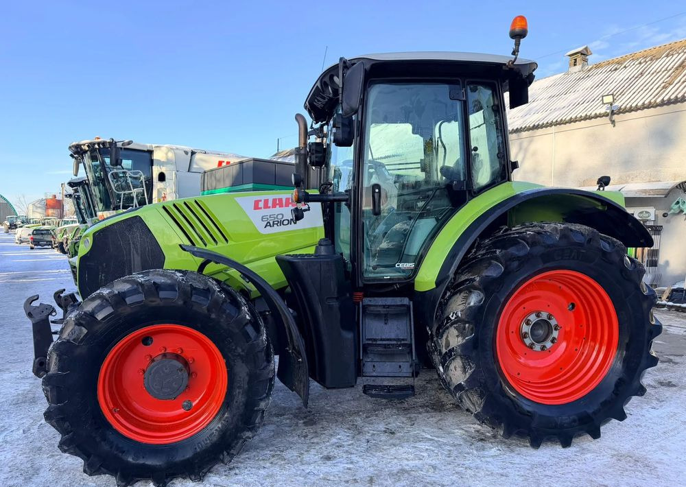 Claas Arion 650 - Traktor: bilde 1 Claas Arion 650 - Traktor: bilde 1