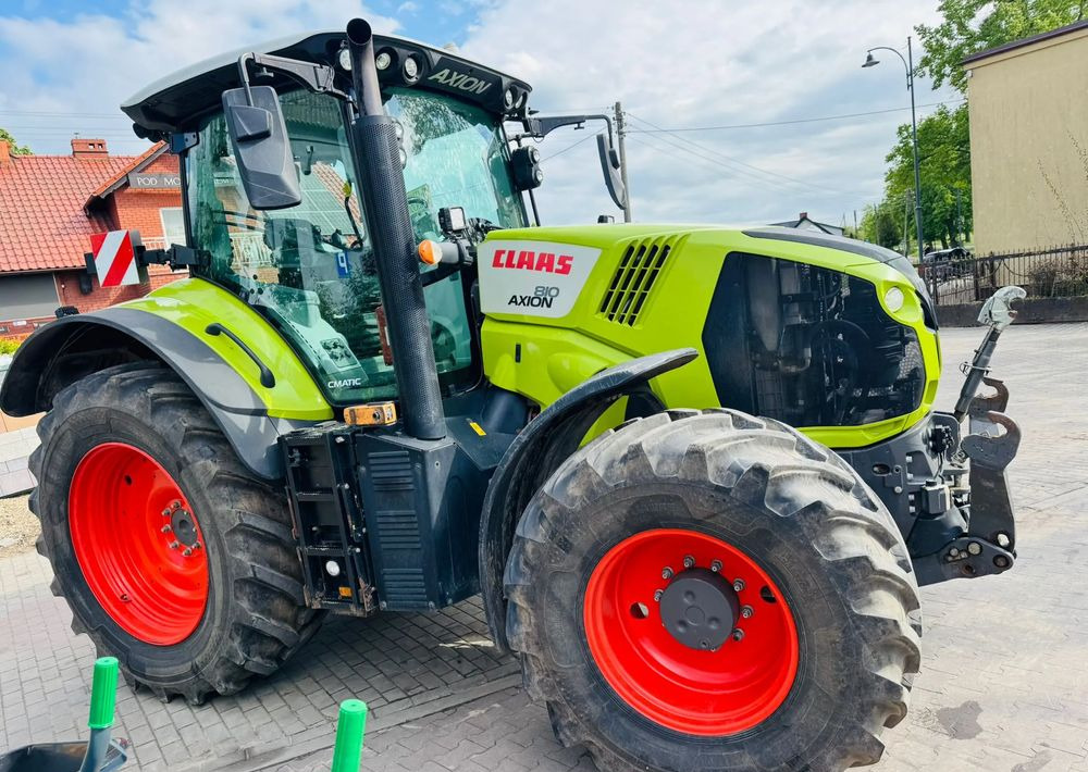 Claas Axion 810 CMATIC - Traktor: bilde 2 Claas Axion 810 CMATIC - Traktor: bilde 2