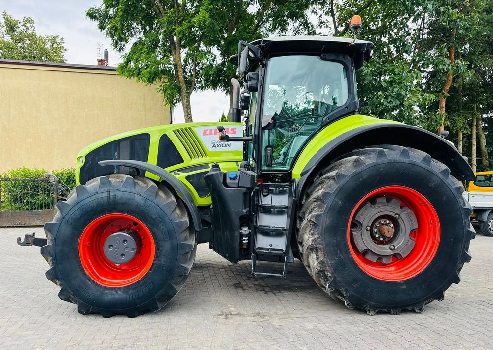 Claas Axion 940 CMATIC CEBIS - Traktor: bilde 2 Claas Axion 940 CMATIC CEBIS - Traktor: bilde 2