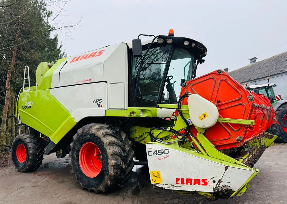 Claas TUCANO 430 APS - Skurtresker: bilde 1 Claas TUCANO 430 APS - Skurtresker: bilde 1