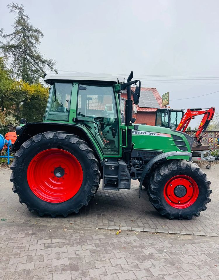 Fendt 312 Vario - Traktor: bilde 5 Fendt 312 Vario - Traktor: bilde 5