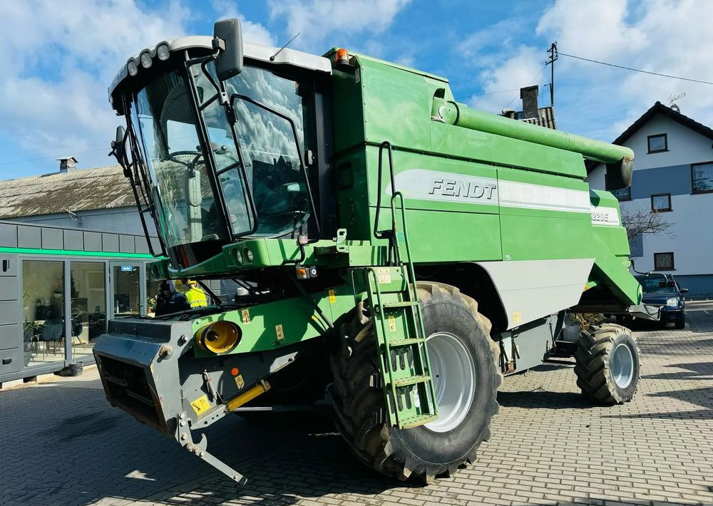 Fendt 5220E - Skurtresker: bilde 2 Fendt 5220E - Skurtresker: bilde 2