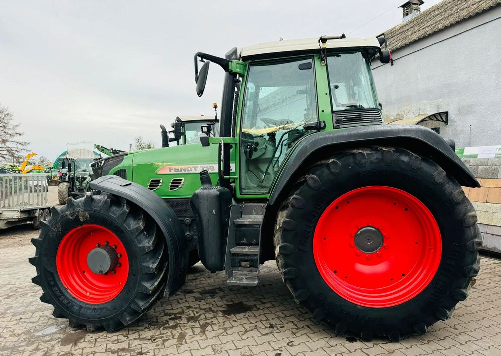 Fendt 718 Vario TMS - Traktor: bilde 3 Fendt 718 Vario TMS - Traktor: bilde 3