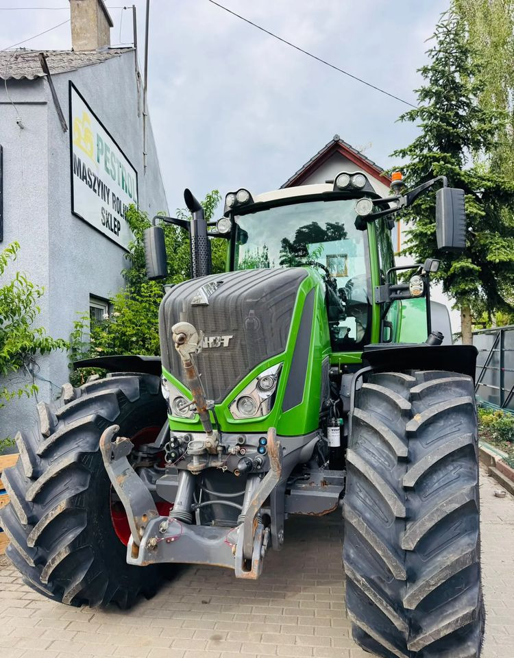 Fendt 828 Vario Profi Plus - Traktor: bilde 2 Fendt 828 Vario Profi Plus - Traktor: bilde 2