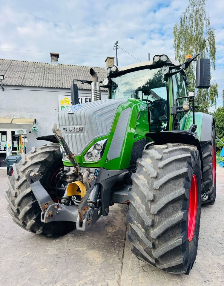 Fendt 828 Vario Profi Plus - Traktor: bilde 1 Fendt 828 Vario Profi Plus - Traktor: bilde 1