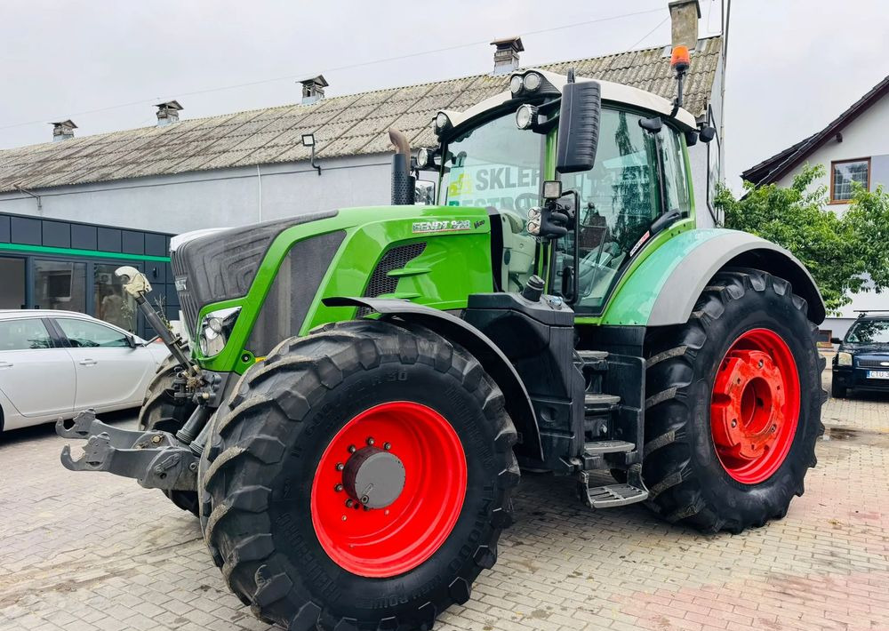 Fendt 828 Vario Profi Plus - Traktor: bilde 5 Fendt 828 Vario Profi Plus - Traktor: bilde 5