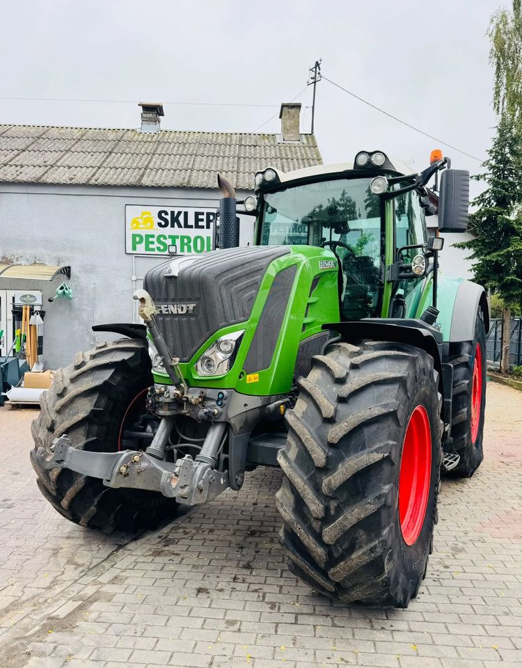 Fendt 828 Vario Profi Plus - Traktor: bilde 4 Fendt 828 Vario Profi Plus - Traktor: bilde 4