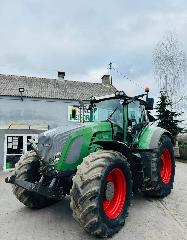 Fendt 933 Vario - Traktor: bilde 2 Fendt 933 Vario - Traktor: bilde 2