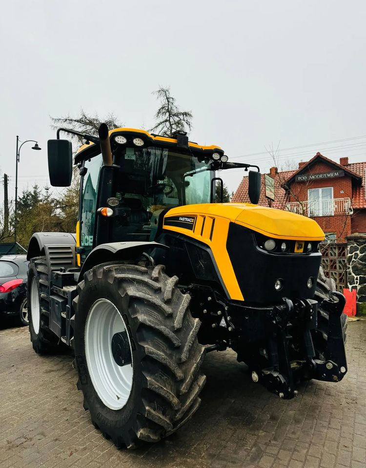 JCB FASTRAC 4220 - Traktor: bilde 3 JCB FASTRAC 4220 - Traktor: bilde 3