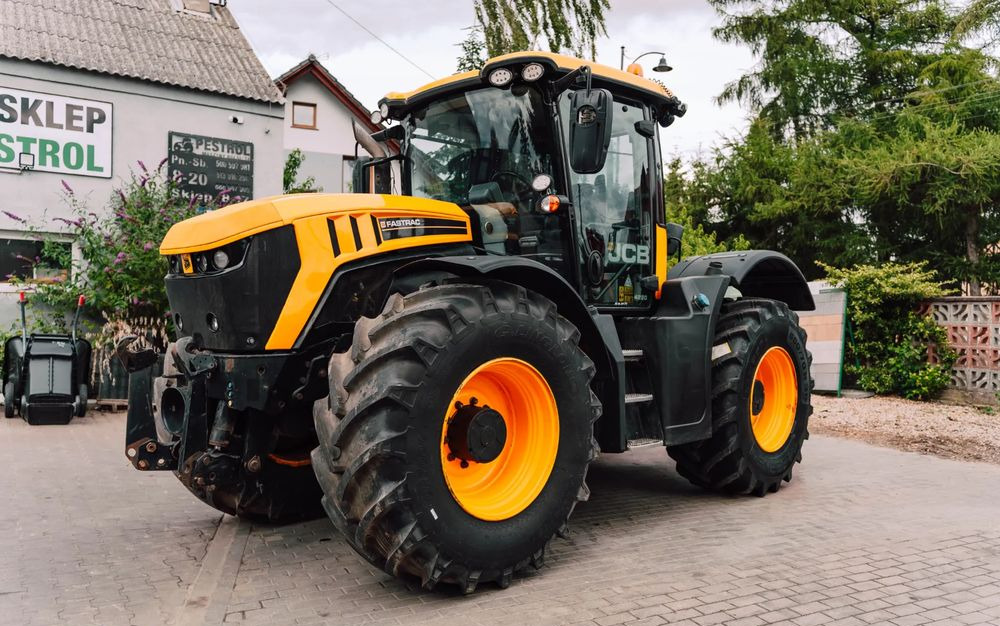 JCB Fastrac 4220 - Traktor: bilde 1 JCB Fastrac 4220 - Traktor: bilde 1