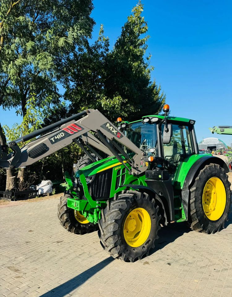 John Deere 6110M - Traktor: bilde 1 John Deere 6110M - Traktor: bilde 1