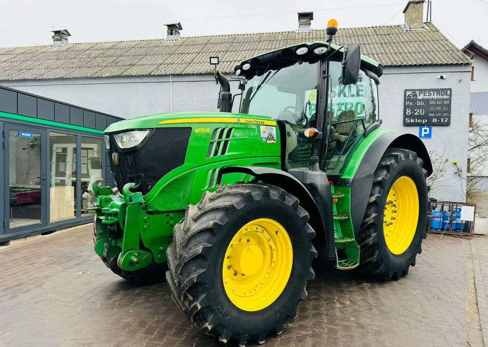 John Deere 6170R - Traktor: bilde 1 John Deere 6170R - Traktor: bilde 1