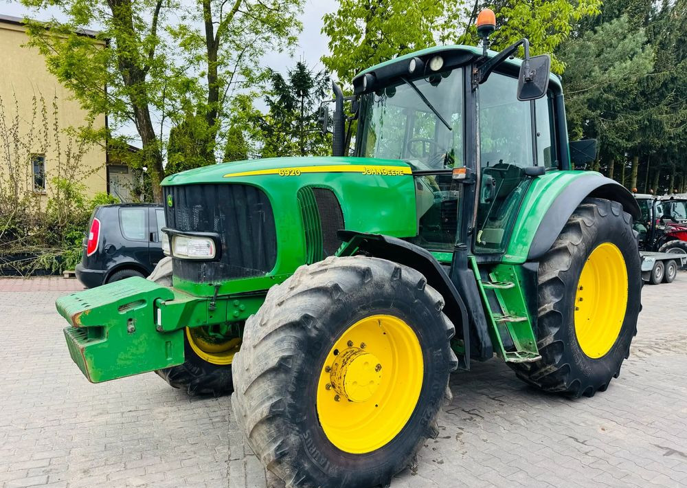 John Deere 6920 Powerquad - Traktor: bilde 1 John Deere 6920 Powerquad - Traktor: bilde 1