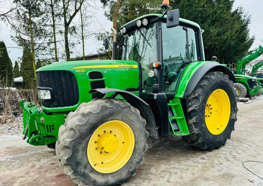 John Deere 6930 - Traktor: bilde 3 John Deere 6930 - Traktor: bilde 3