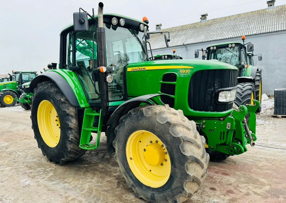 John Deere 6930 - Traktor: bilde 4 John Deere 6930 - Traktor: bilde 4