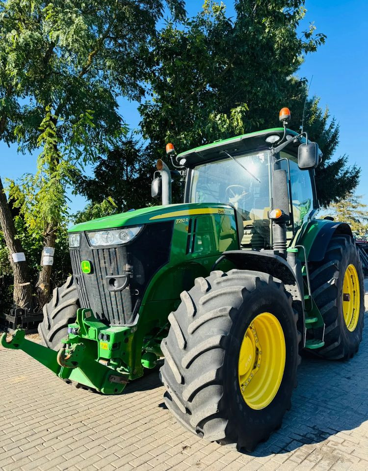 John Deere 7250R - Traktor: bilde 1 John Deere 7250R - Traktor: bilde 1