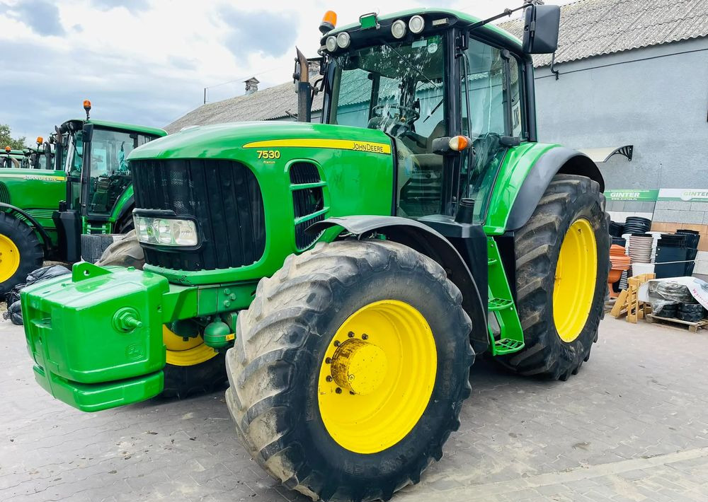 John Deere 7530 PREMIUM - Traktor: bilde 4 John Deere 7530 PREMIUM - Traktor: bilde 4